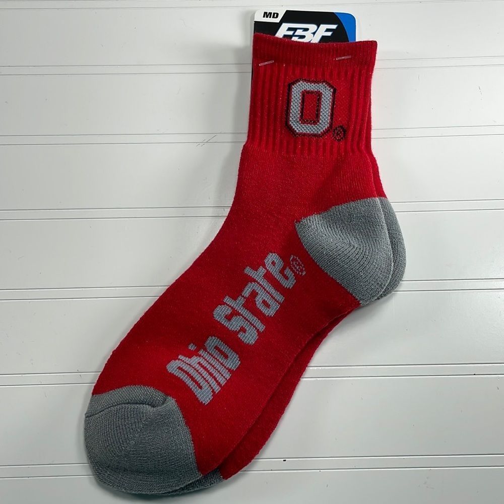 NEW OHIO State Buckeyes OSU NCAA FBF Crush Men's Socks Medium 5-10